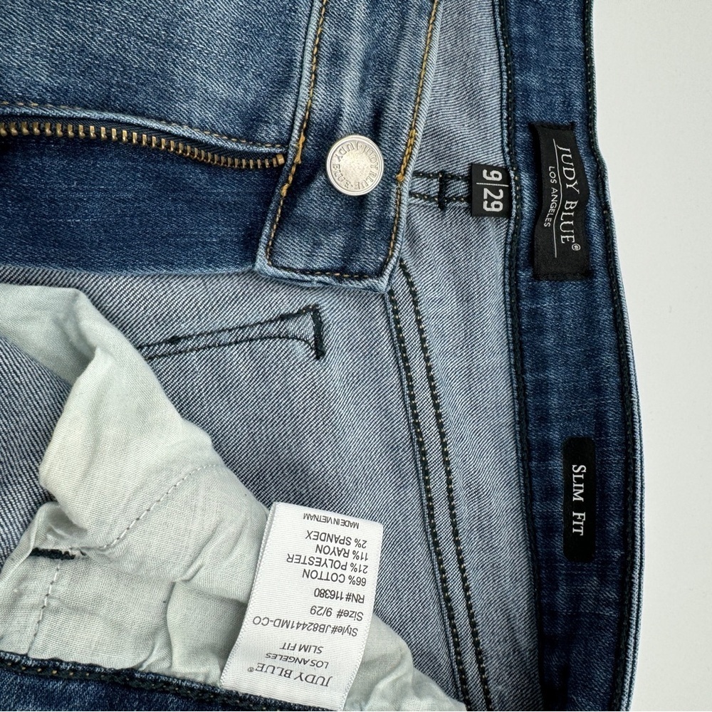 Judy Blue Women’s Medium Wash Slim Fit Jeans Zipper Fly Size 9/29 - Picture 8 of 8
